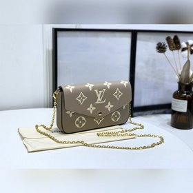 LV Артикул： M69977  Pochette Félicie сумка на цепочке С сумкой и