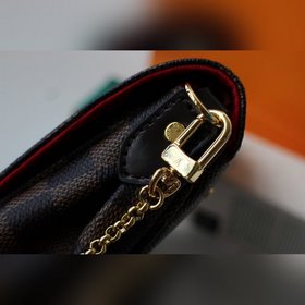 LV FAVORITE Маленькая сумка Модель M40717 Компактная и легкая сум
