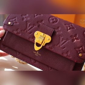 LV VAVIN Цепочка для сумки Модель M67841 Кожа с тиснением Кошелек