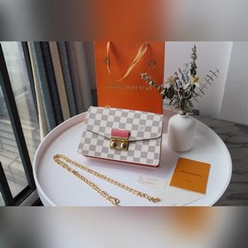 LV Модель M60357 Сумка с цепочкой Croisette Сумка «Portefeuille
