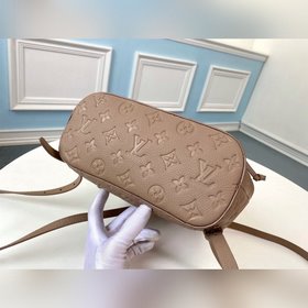 LV Модель M45410 Коричнево-серый Большой рюкзак Изготовлена из м