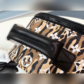 LV Модель M44718 PALM SPRINGS Маленькая сумка через плечо Рюкзак