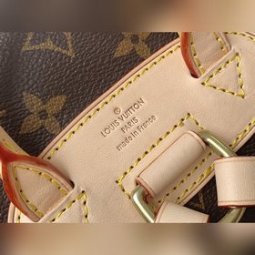 LV Модель M51137 Сумка из парусины с монограммой Bosphore назва