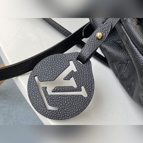LV Модель M45205 Черный Большой рюкзак Изготовлен из мягкой теля