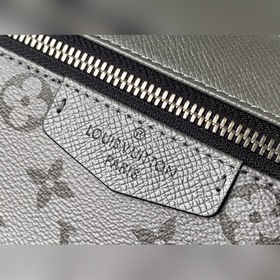 LV Артикул： M30835 Маленькая сумка через плечо Из кожаной коллек