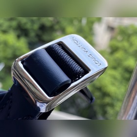 LV Артикул： M45760  Рюкзак Discovery Сумка с классическим дизай