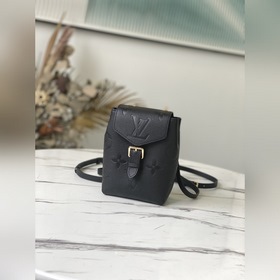 LV Артикул： M80738 Черный рюкзак Tiny В летней коллекции 2021 го