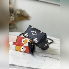 LV Артикул： M80738 Черный с шелкографией Tiny с двумя плечевыми 