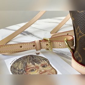 LV Модель： M51137 Маленький Название сумки Monogram из парусины