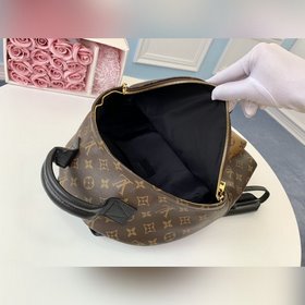 LV Модель M41561 MONOGRAM BACKPACK Средний рюкзак Этот рюкзак, к