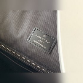 LV Модель M55138 Christopher, небольшая сумка через плечо Элега