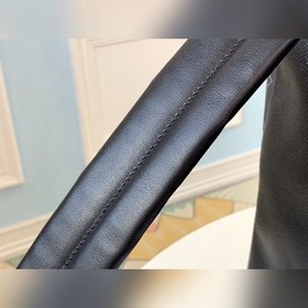 LV Модель M30230 Discovery Маленькая сумка через плечо Сочетание