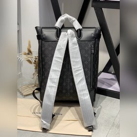 LV Модель M44052 Вдохновлен старинной сумкой Louis Vuitton Stea