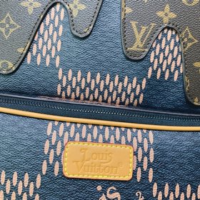 LV Модель N40380 Campus Рюкзак Из совместной капсульной коллекци