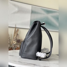 LV Артикул： M58644 Рюкзак Классическая сумка Christopher в ново