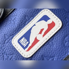 LV Модель： M21104 Полностью из кожи Совместная коллекция с NBA С