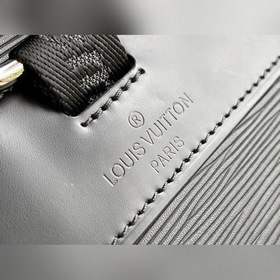LV Модель： M41079 Черный Импортная кожа с волнистым узором Шелко