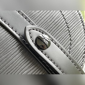 LV Модель： M41079 Черный Импортная кожа с волнистым узором Шелко