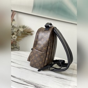 LV Модель： M44871 Рюкзак Этот рюкзак, который произвел фурор на