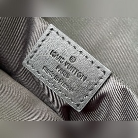 LV Артикул： M45913 Рюкзак Сумка в стиле конного спорта, созданн