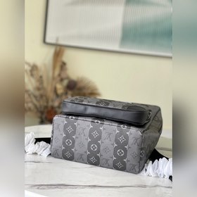LV Модель： M45962 Двухфункциональный рюкзак Создана японским диз