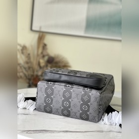 LV Модель： M45962 Двухфункциональный рюкзак Создана японским диз