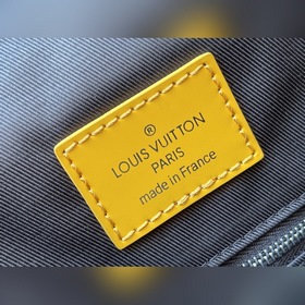 LV Артикул： M51456 Маленькая сумка через плечо Этот новый рюкза