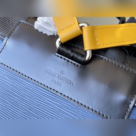 LV Артикул： M51456 Маленькая сумка через плечо Этот новый рюкза