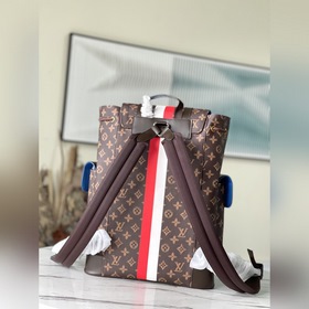 LV Артикул： M59662  Christopher, небольшая сумка через плечо Эт