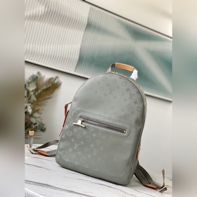 LV Артикул： M43882 MONOGRAM TITANIUM Маленькая сумка через плеч