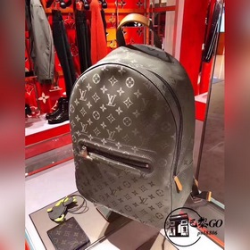 LV Артикул： M43882 MONOGRAM TITANIUM Маленькая сумка через плеч