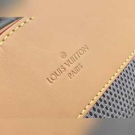 LV Артикул： M43882 MONOGRAM TITANIUM Маленькая сумка через плеч