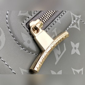 LV Артикул： M43882 MONOGRAM TITANIUM Маленькая сумка через плеч