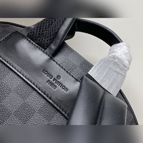 LV Артикул： M40365 Рюкзак Josh Сумка с характерными элементами 
