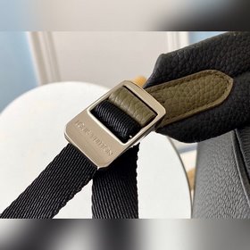 LV Рюкзак Noé Артикул： M55171 В 1932 году Гастон создал сумку S