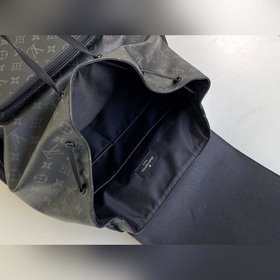 LV Артикул： M45670 Черный TRIO Рюкзак Рюкзак Trio из ткани Monog