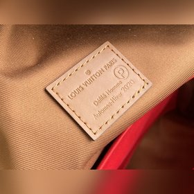 LV Рюкзак с множественными карманами Артикул： M56851 Вирджил А