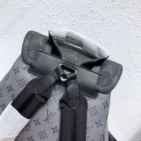 LV Модель M45419 Christopher Рюкзак Изготовлен из элегантного по