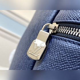 LV Модель M30359 Discovery Рюкзак Сумка украшена штампом из глубо