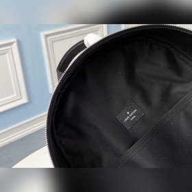 LV Модель M30258 Рюкзак Alex Сумка из кожи Taga отличается четкой