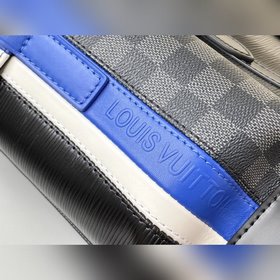 LV Модель M41379 Черный с волнистым узором CHRISTOPHER Маленькая