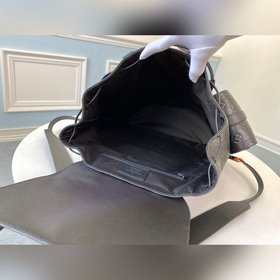 LV Модель M53285 Черный Большая сумка Christopher Этот рюкзак, 
