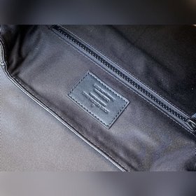 LV Модель M53285 Черный Большая сумка Christopher Этот рюкзак, 