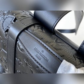 LV Модель M53285 Черный Большая сумка Christopher Этот рюкзак, 