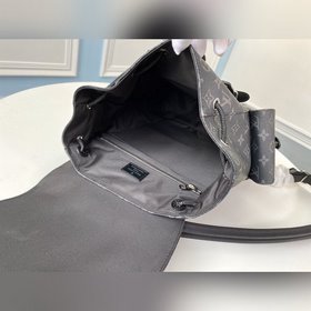 LV Модель N41379 Черный с цветочным узором Christopher Маленькая 