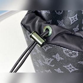 LV Модель M43694 Рюкзак Double Star в стиле кэжуал На практике о
