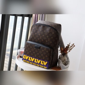 Рюкзак LV Модель： M57965 Старый шрифт (буквы) Эта сумка из осенне