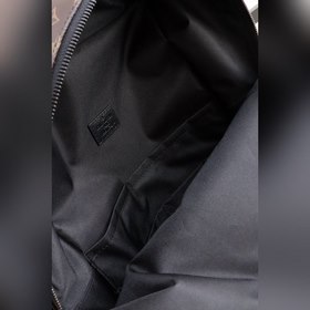 Рюкзак LV Модель： M57965 Старый шрифт (буквы) Эта сумка из осенне