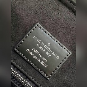 LV Модель： M41709 Ограниченная серия рюкзака Christopher с узоро