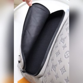 LV Артикул： M46105 Рюкзак Рюкзак Racer Кожа подчеркивает индив